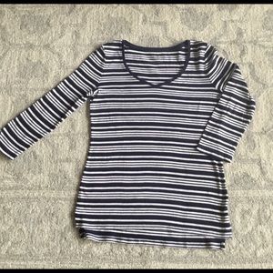 Talbots Stretch Weekend tee Size S